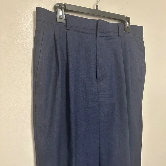 Jos A Bank Trousers Men 35x29 Navy Blue Pleated Cuffed Classic 100% Wool Slacks - Picture 3 of 11